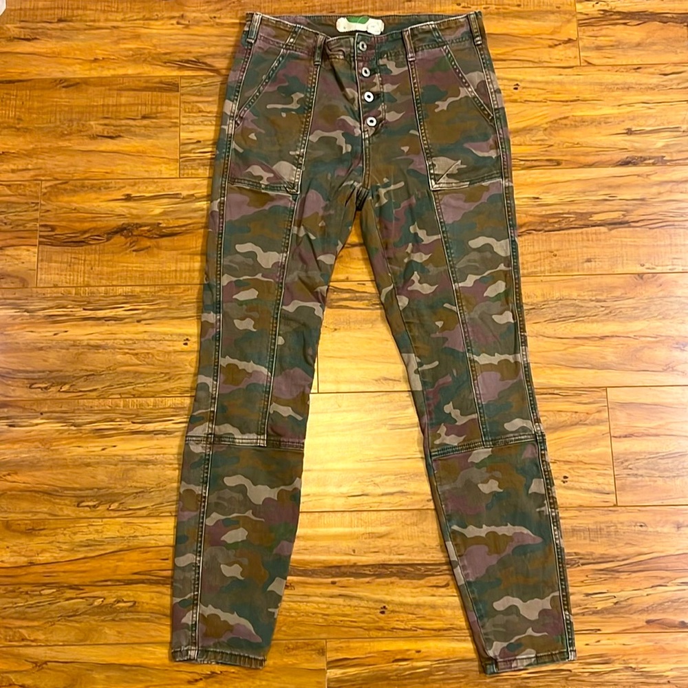 Anthropologie Pants/ SKINNY cut w/ stretch